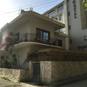 Private At Hektor & Aferdita Guest house Vlore